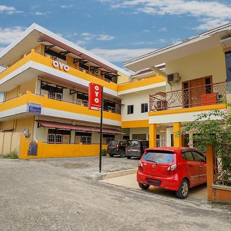 Oyo 2025 Wisma Musdalifa Palembang Extérieur photo