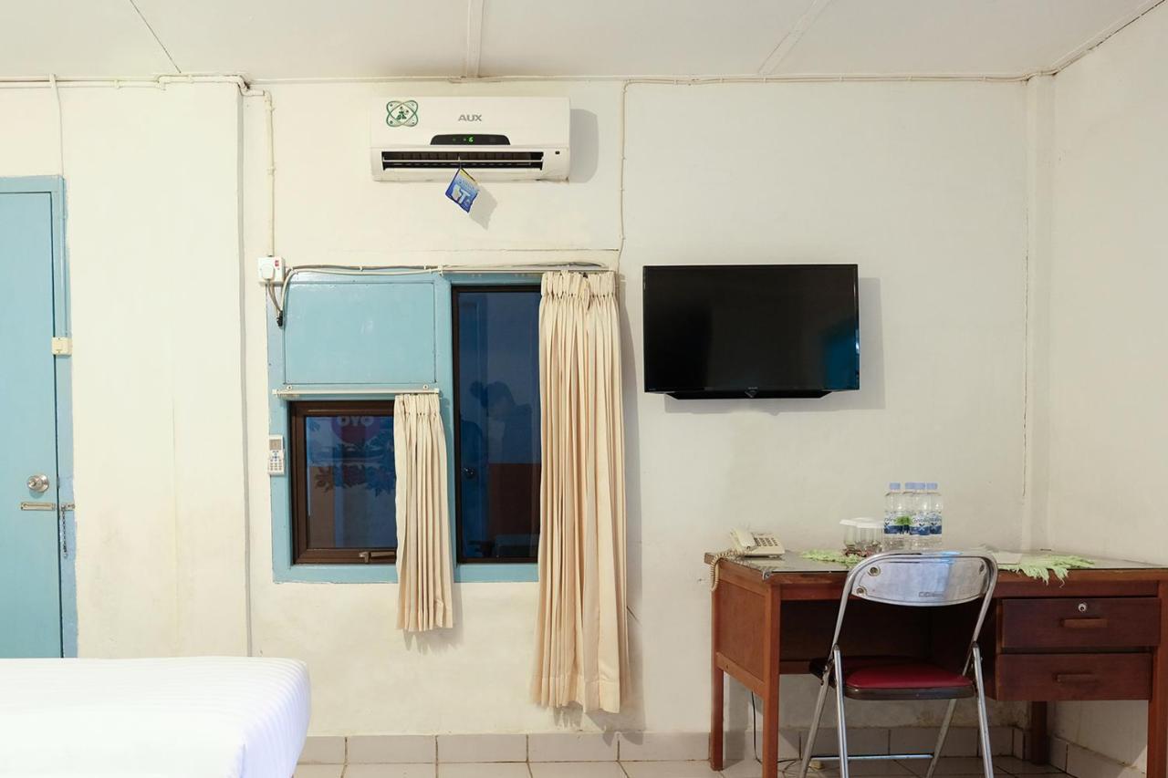 Oyo 2025 Wisma Musdalifa Palembang Extérieur photo