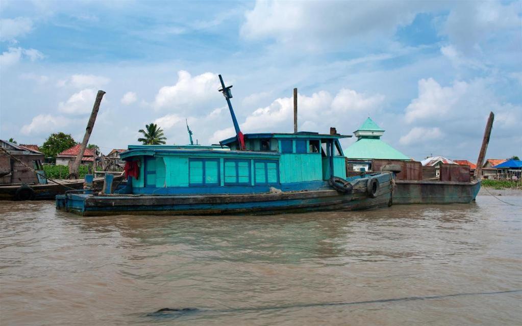 Oyo 2025 Wisma Musdalifa Palembang Extérieur photo
