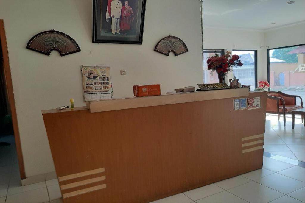 Oyo 2025 Wisma Musdalifa Palembang Extérieur photo